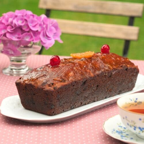 cake fruits confits min