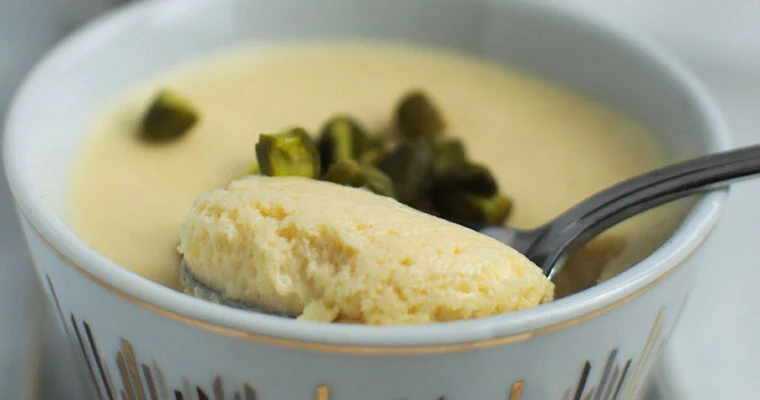 Mousse au chocolat blanc d'Alain Ducasse : la recette parfaite qui tient vraiment 2 Mousse au chocolat blanc d’Alain Ducasse : la recette parfaite qui tient vraiment